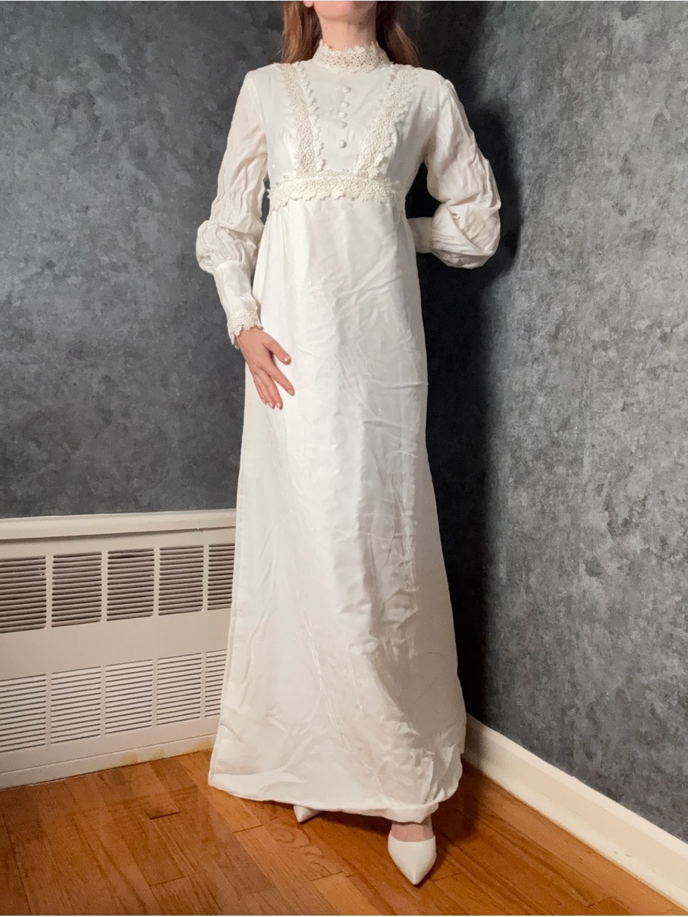 1970s Ivory Velvet Wedding Dress | Bishop Sleeves | Front Buttons | Lace Trim